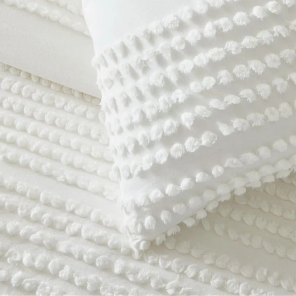 West Elm Duvet and Sham, style Candlewick, size twin, color white